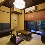 Rinn Shijo Takasegawa