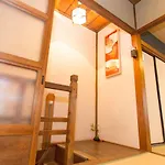 Guest House Kyorakuya Kinkakuji