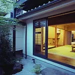 Kyojuku Usagi - Vacation Stay 46044V