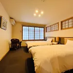 Kanade Kyoto