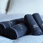 Marutamachi Crystal Hotel - Vacation Stay 05345V