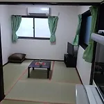 Oyado Mitsuba