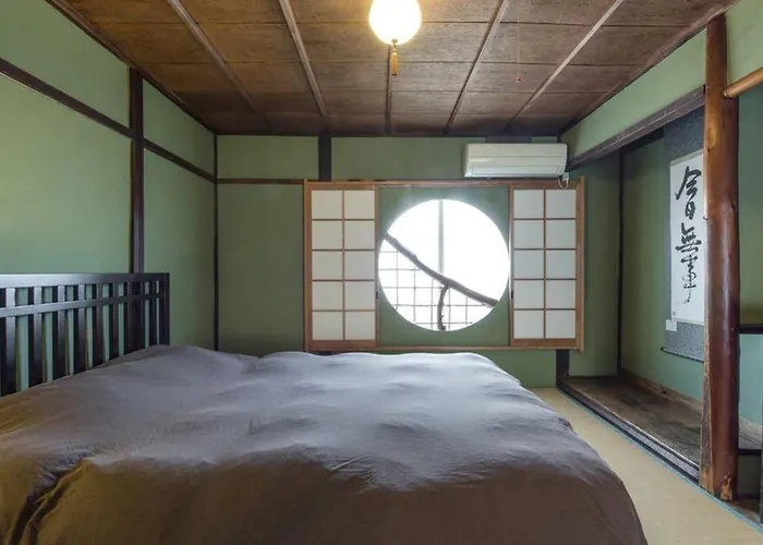 Sanjo Iho-An