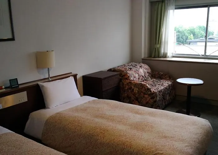 The Palace Side Hotel