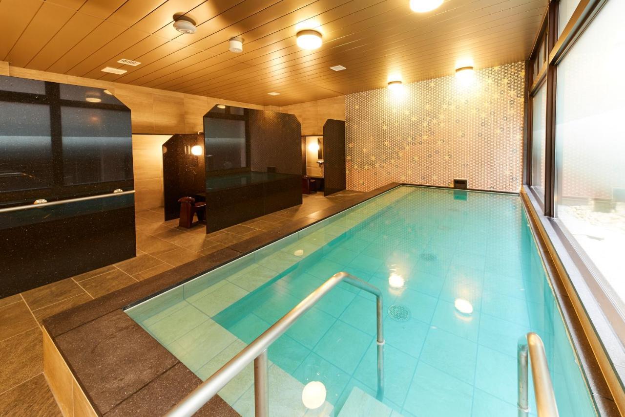 Hotel Monday Premium Sta Higashikujo 3*