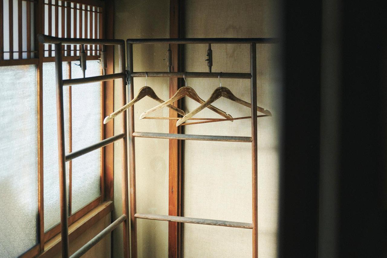 Gojo Hostel *