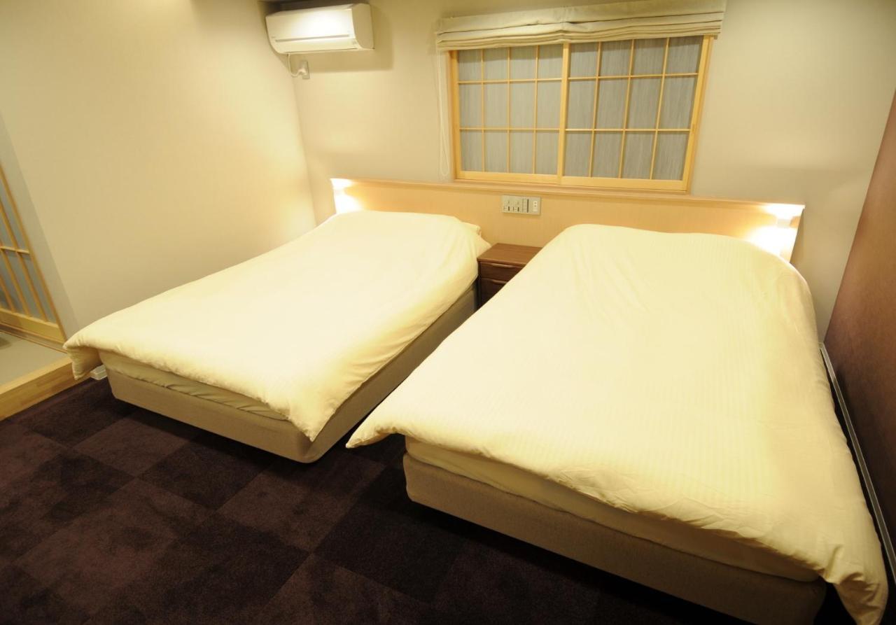 Hotel Hiz Nijo Castle - Vacation 12565v