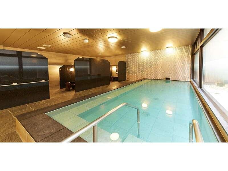 Monday Premium Sta Higashikujo Hotel 3*