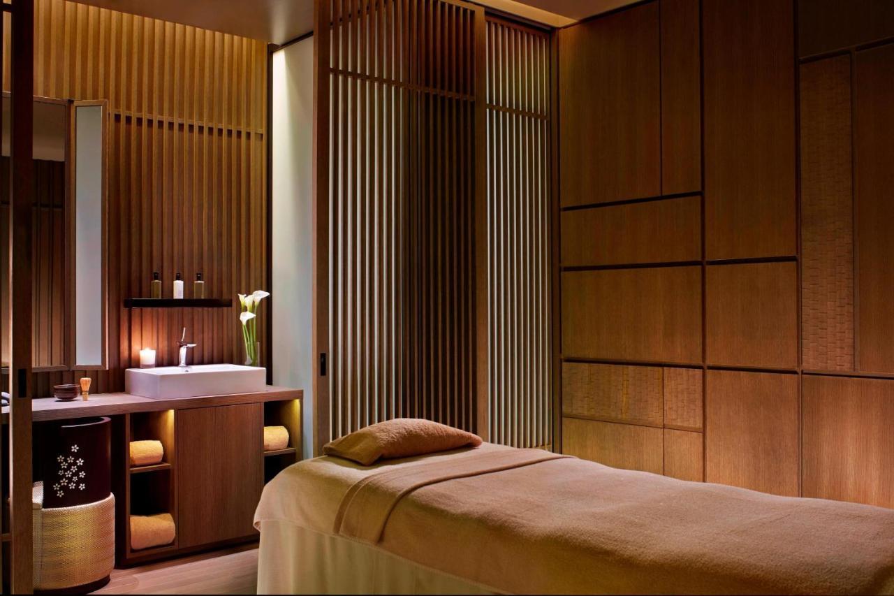 Hotel The Ritz-carlton 5*