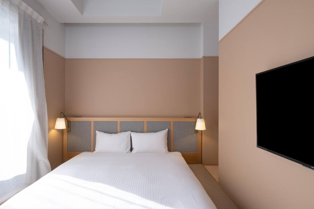 Rakuro By The Share Hotel