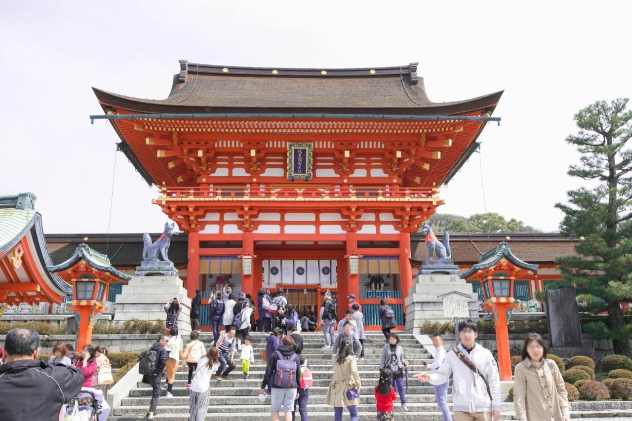 Sakura Kiyomizu Ougi Kyoto