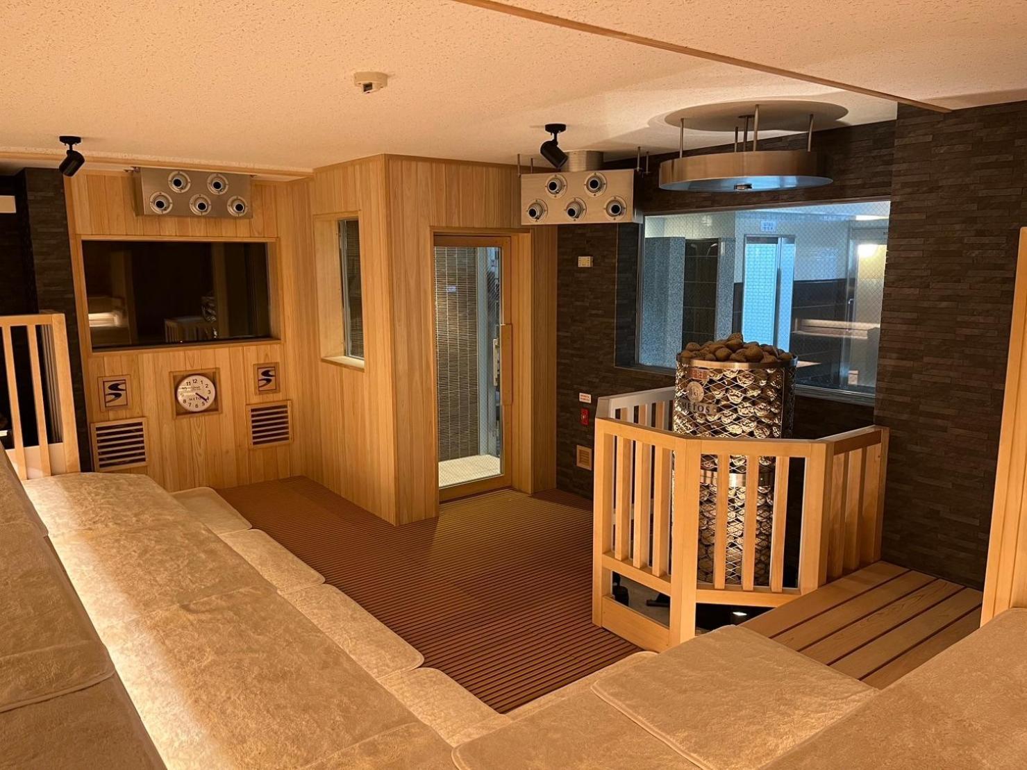 Sauna & Capsule Rumor Plaza Capsule hotel Kyoto