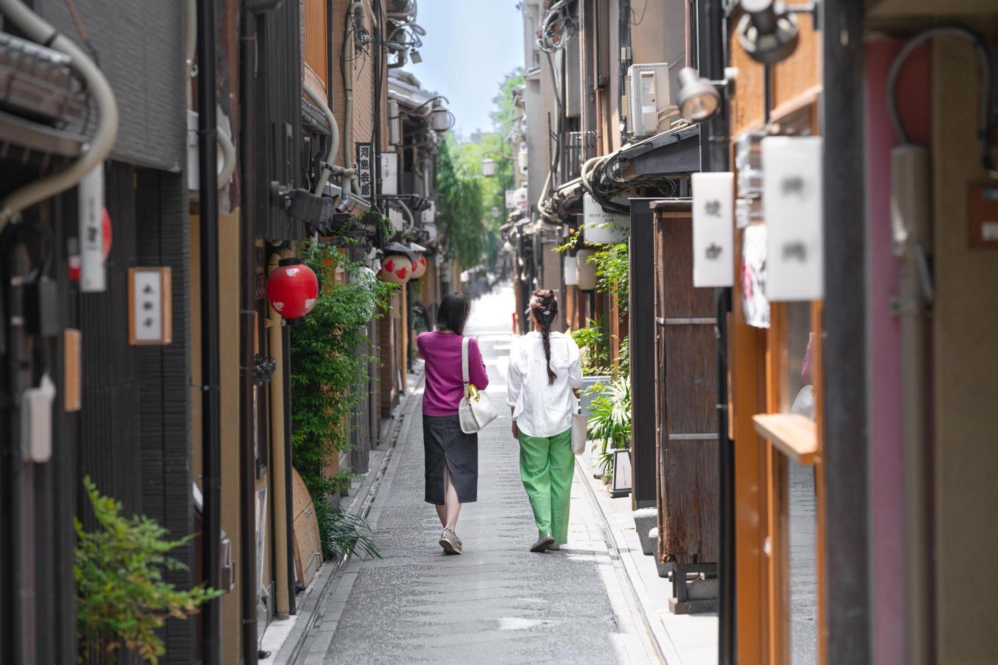 Omo5 Sanjo By Hoshino