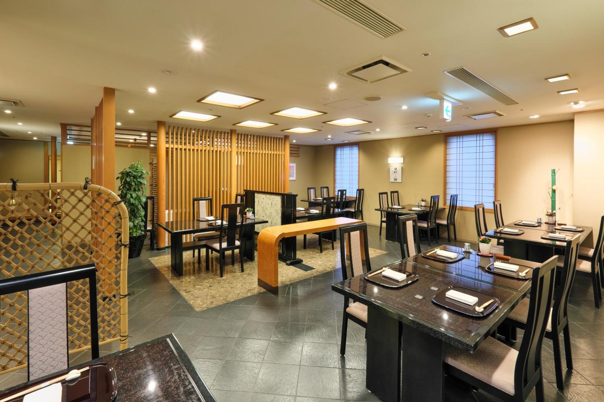 Hotel Nikko Princess 4*