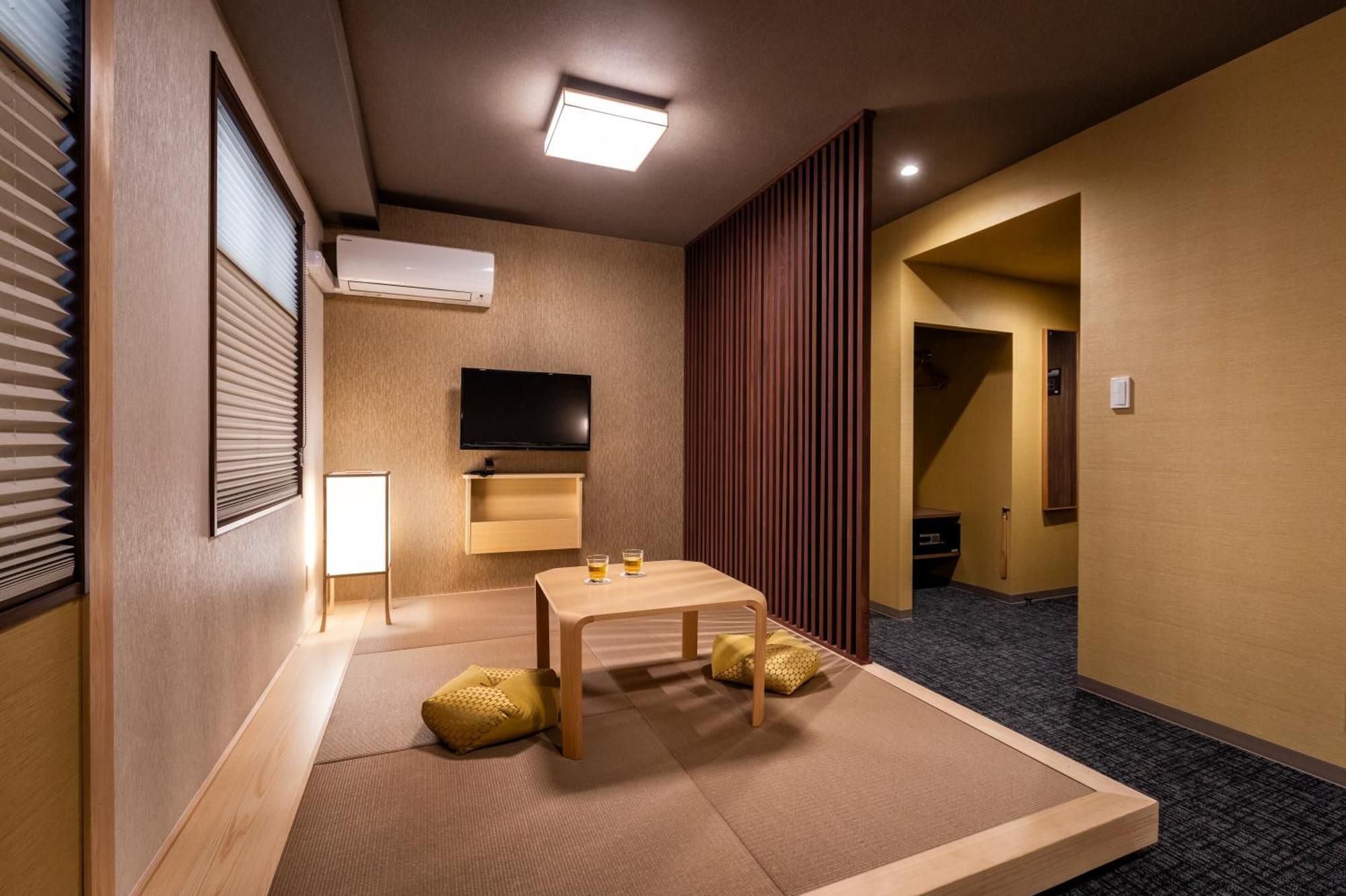 Hotel Rinn Station West