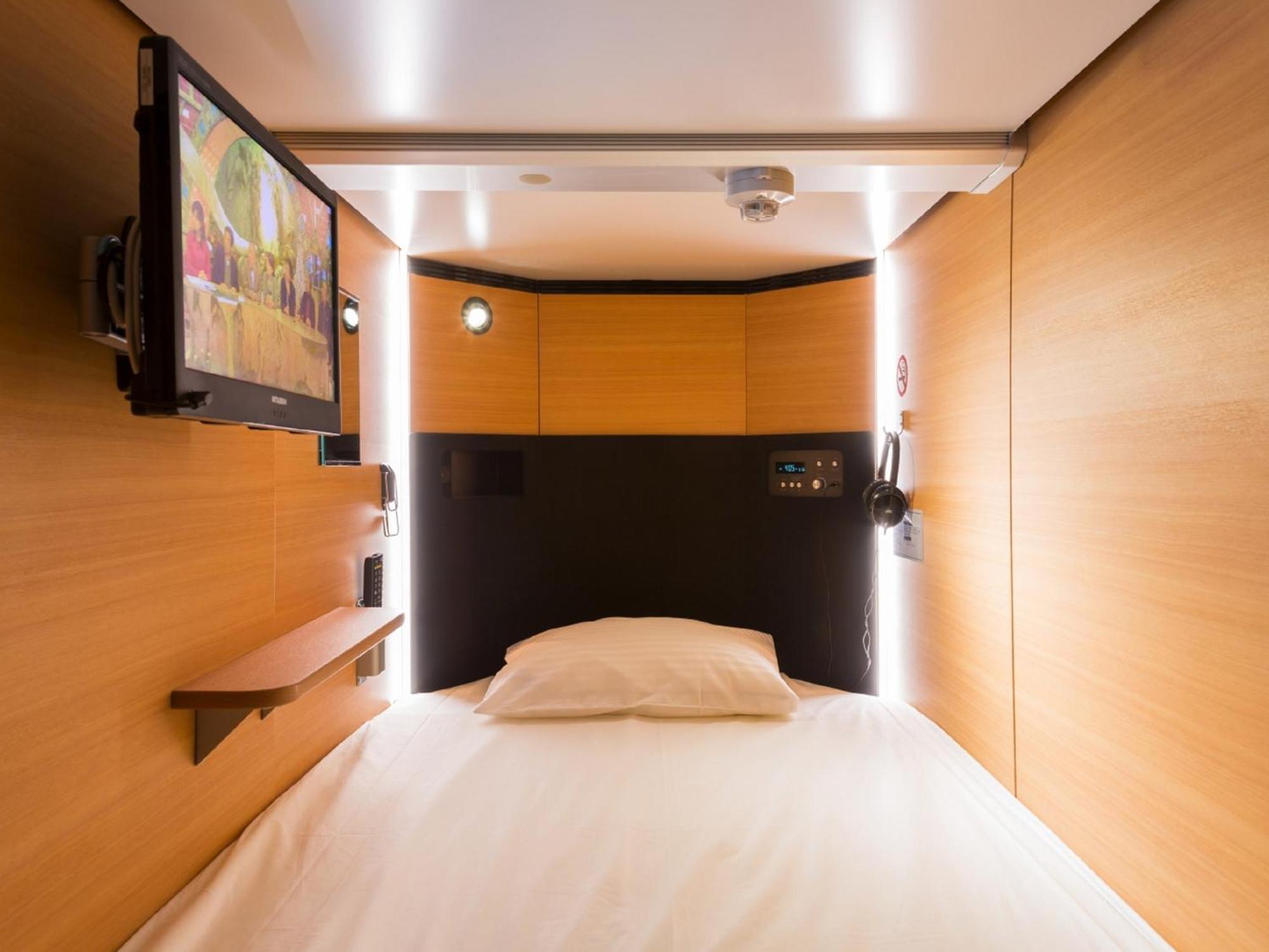 Capsule hotel Sauna & Capsule Rumor Plaza