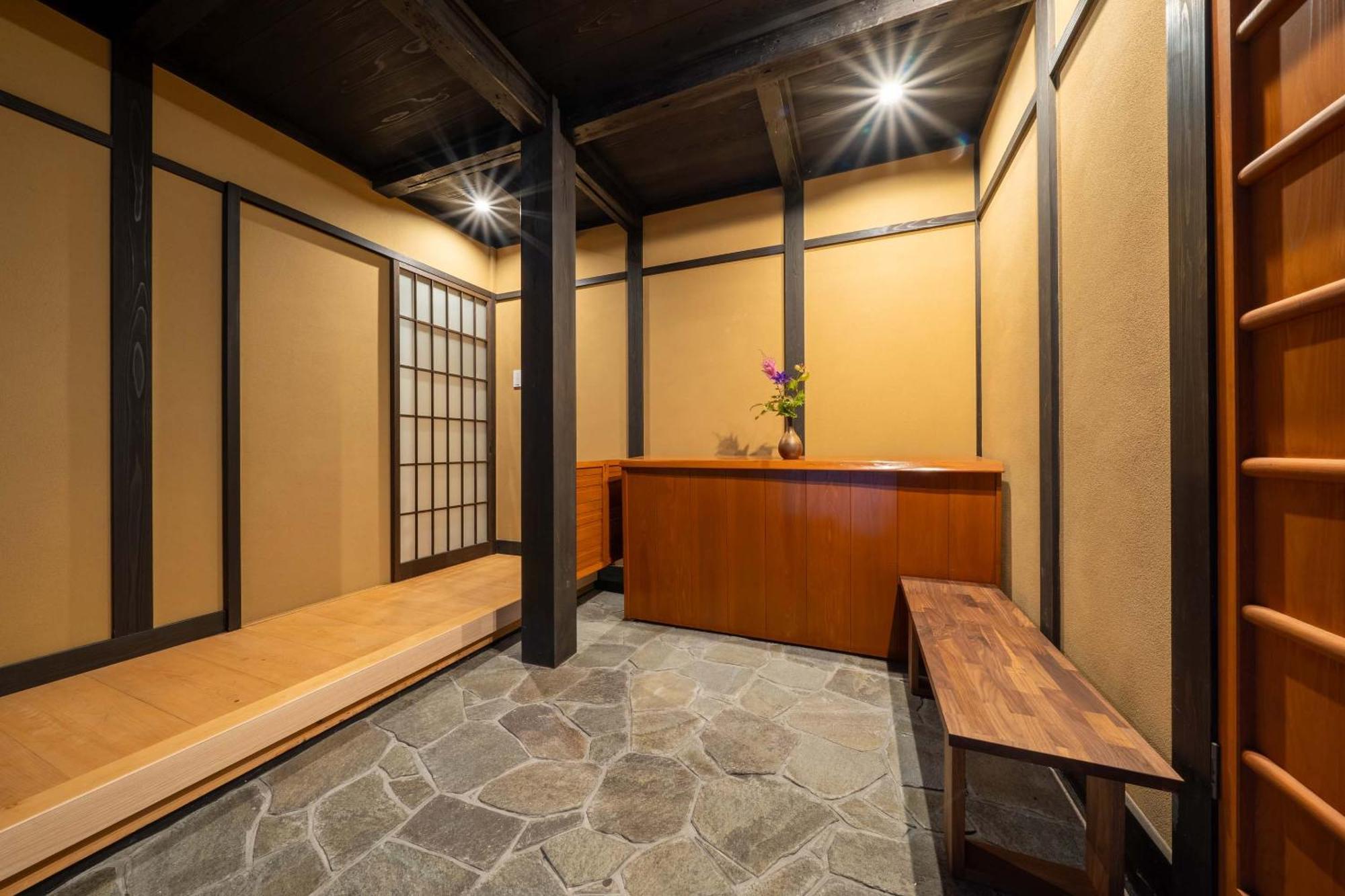Resi Palace Gate Apartment *