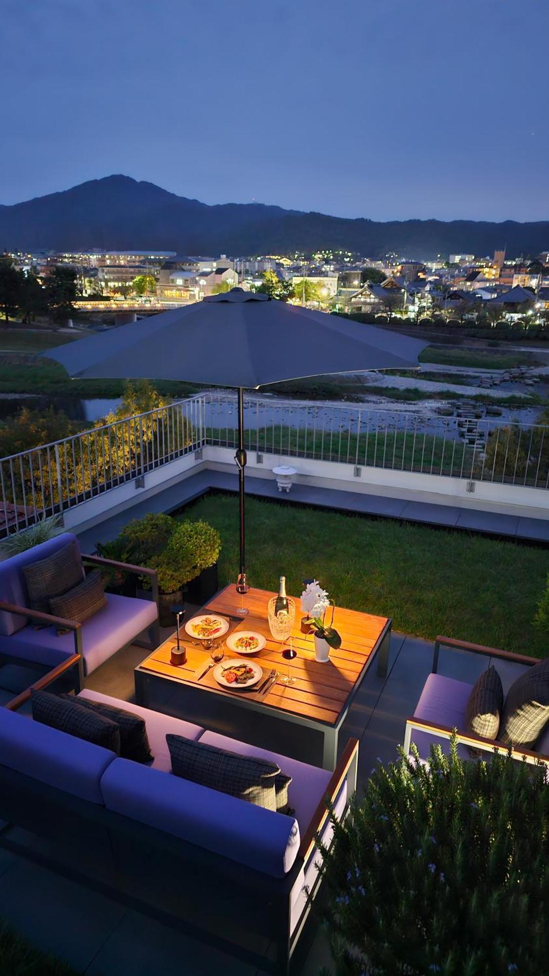 Kamo Residences By Reflections Hotel 5*