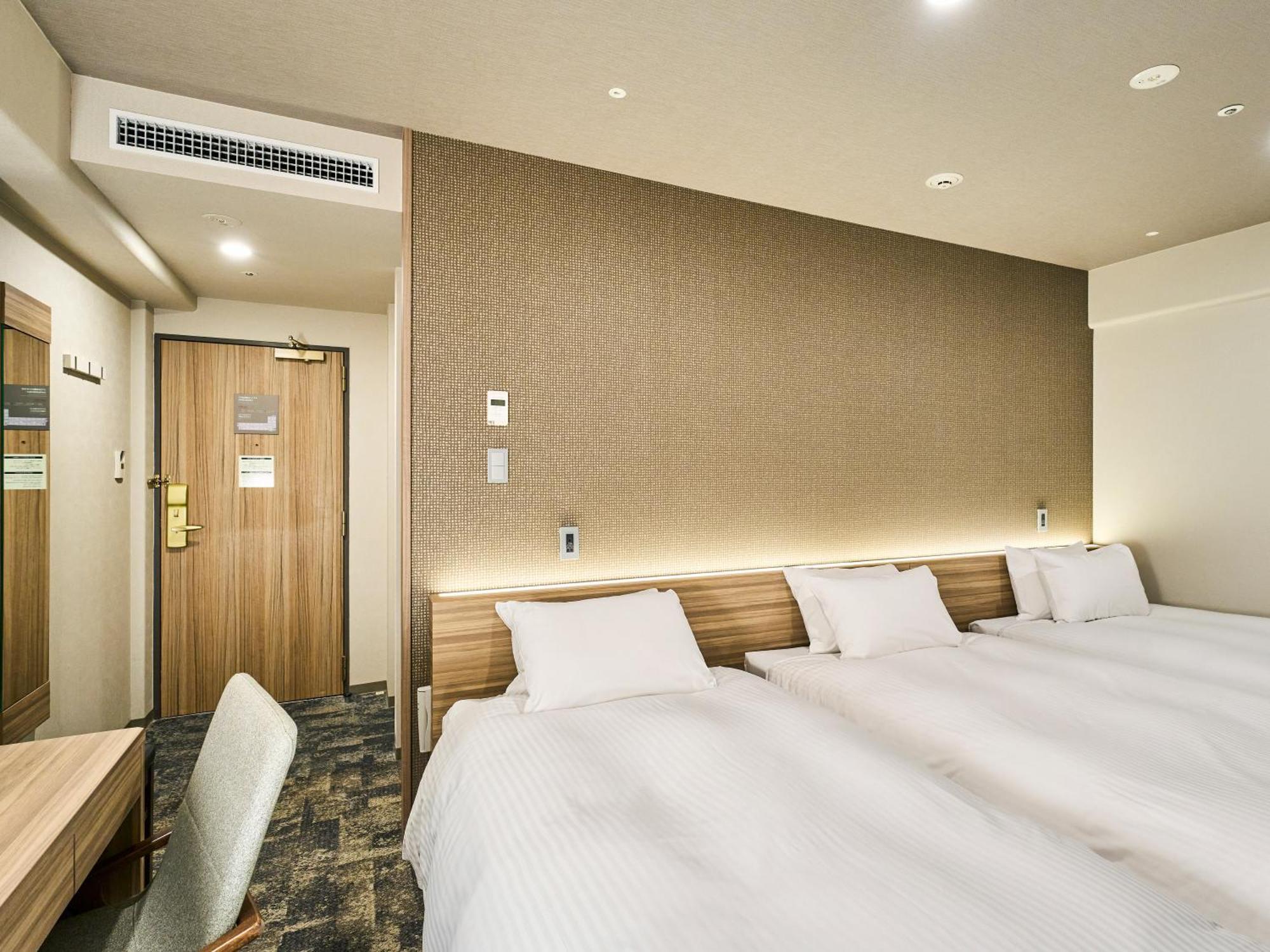 Hotel Elcient Kyoto Hachijoguchi 3* Kyoto