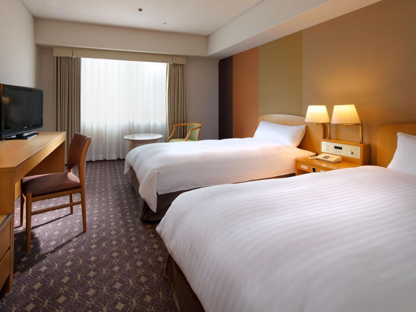Hotel Miyako Hachijo 4*
