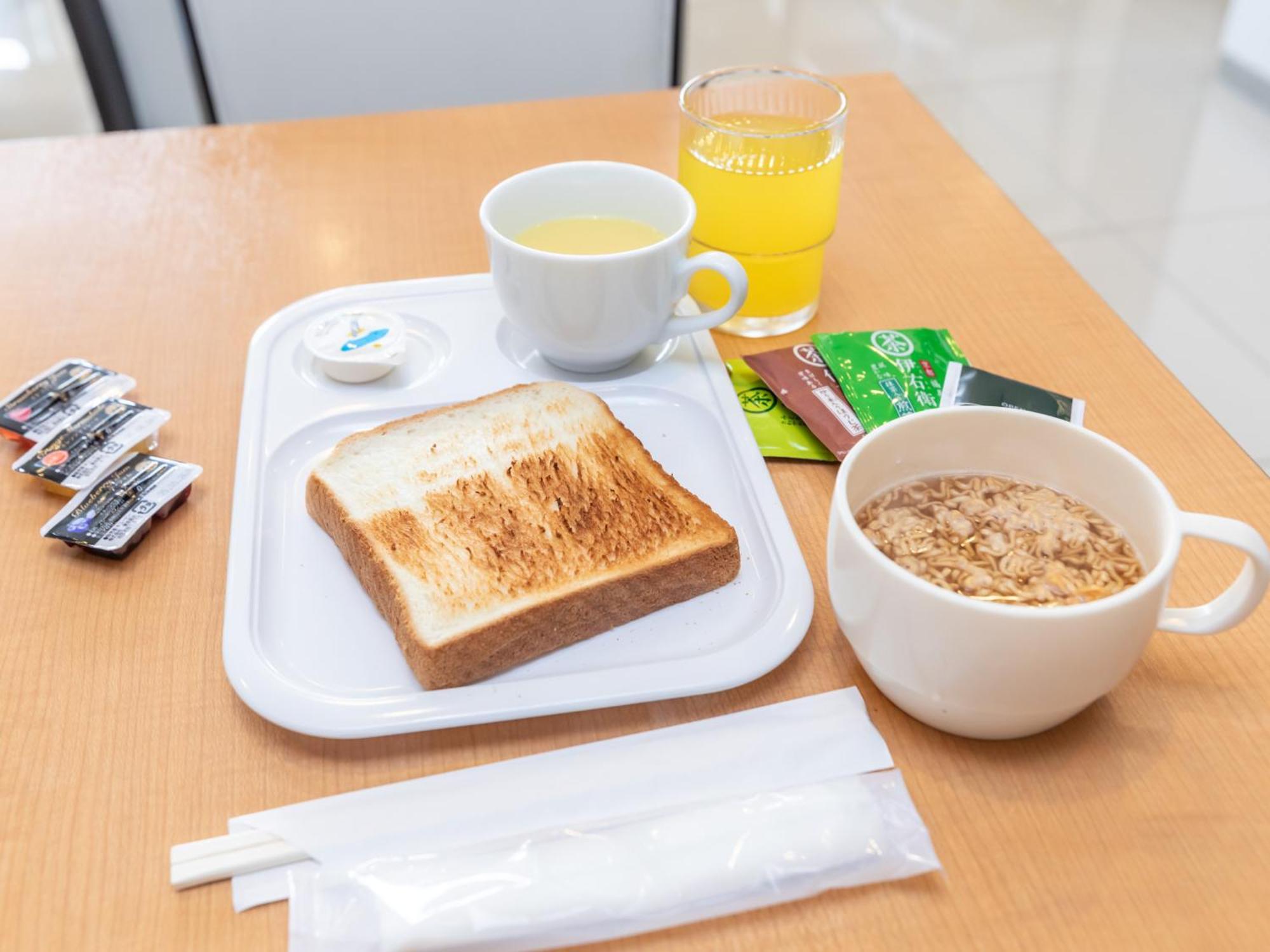 Hotel Excellence Station Hachijo 2*