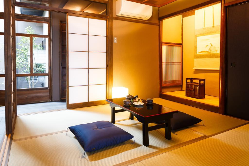 Yaeyatoichicho Kyoto