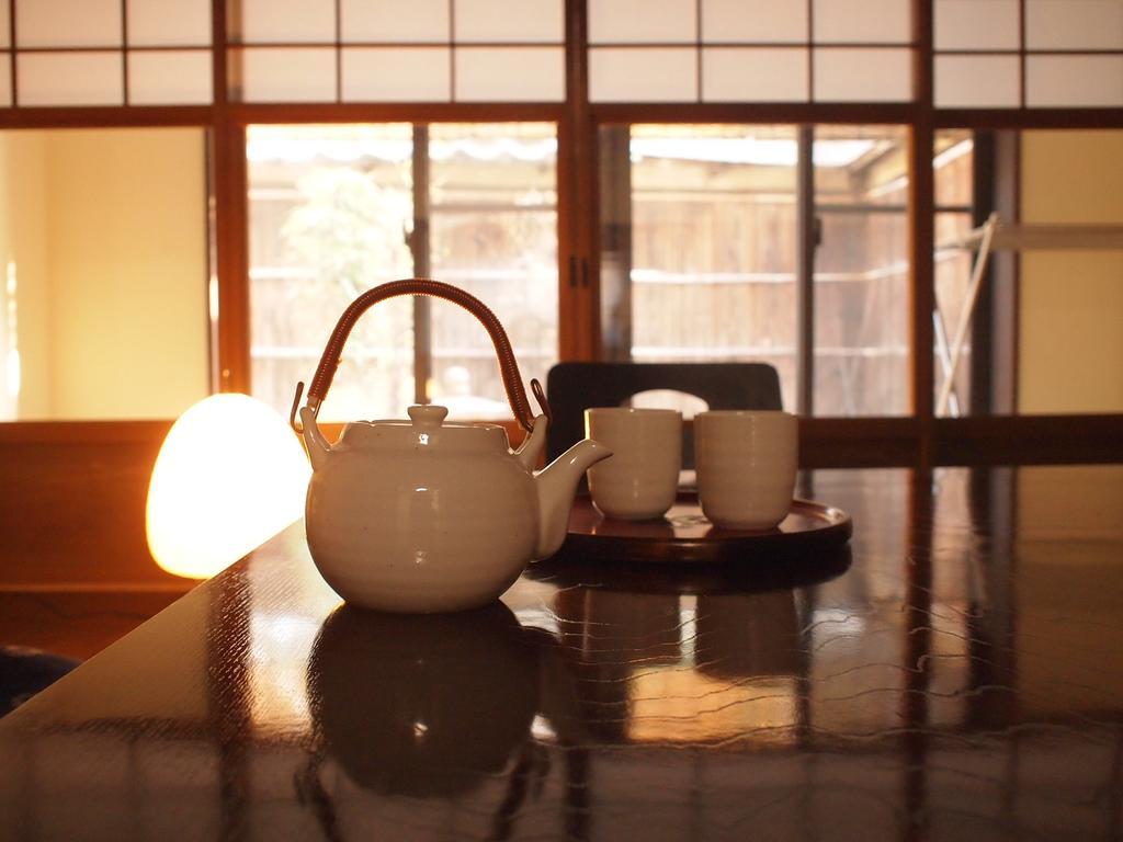 Yadomachi Kamishichiken *