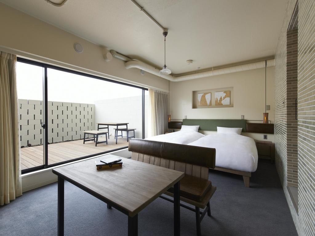 Anteroom Hotel