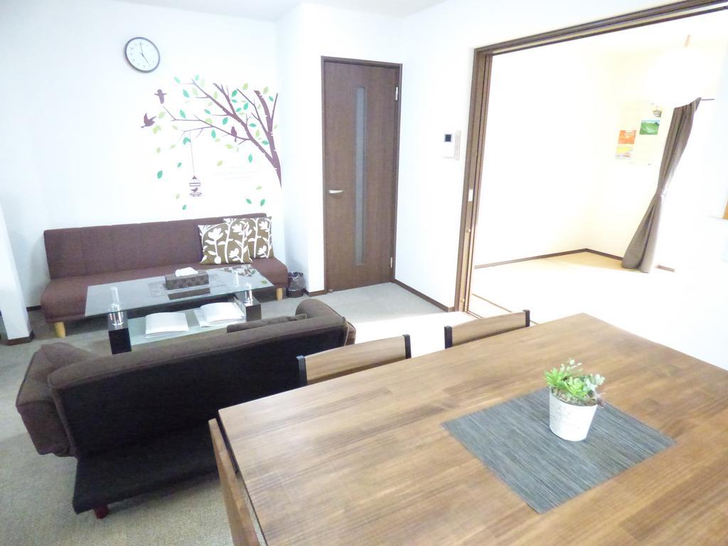 Apartment Saizen Matsumuro *