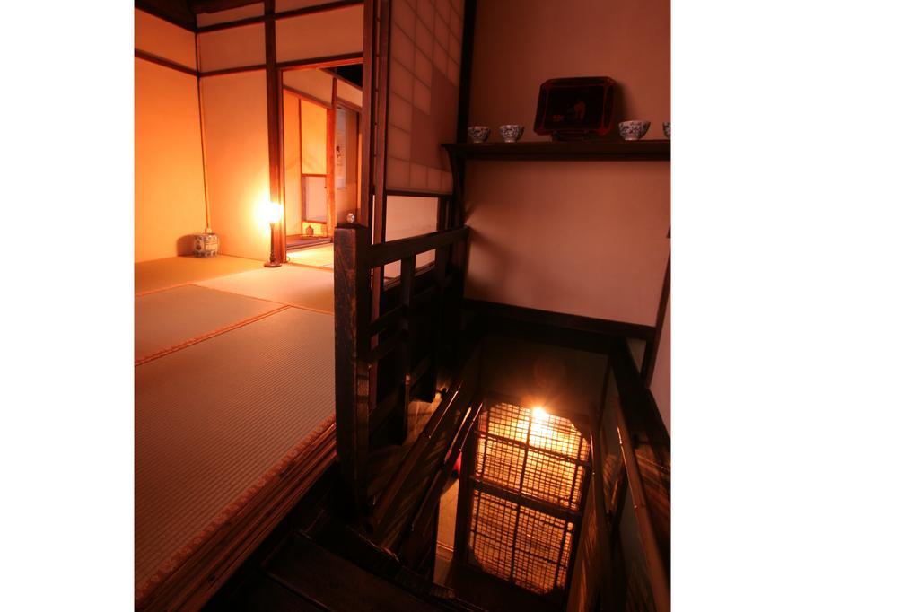 Naokonoza Omiya Gojo *