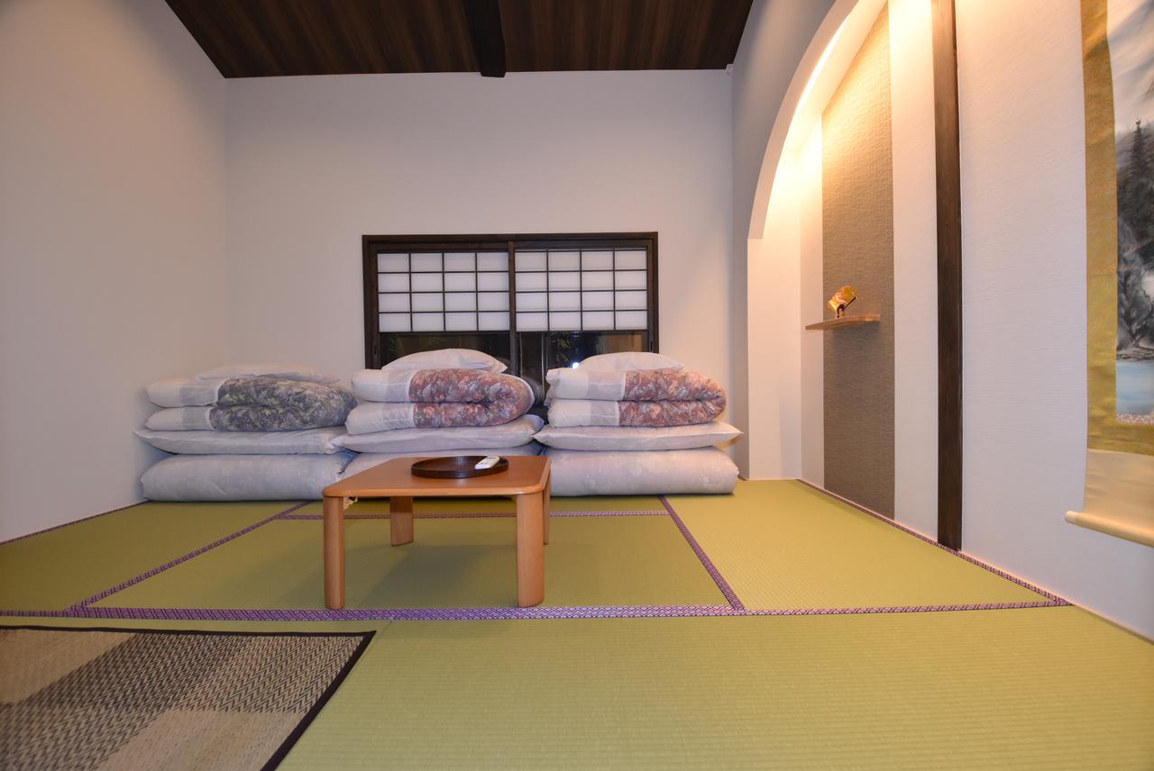 Himawari Kiyomizutera Guest house Kyoto