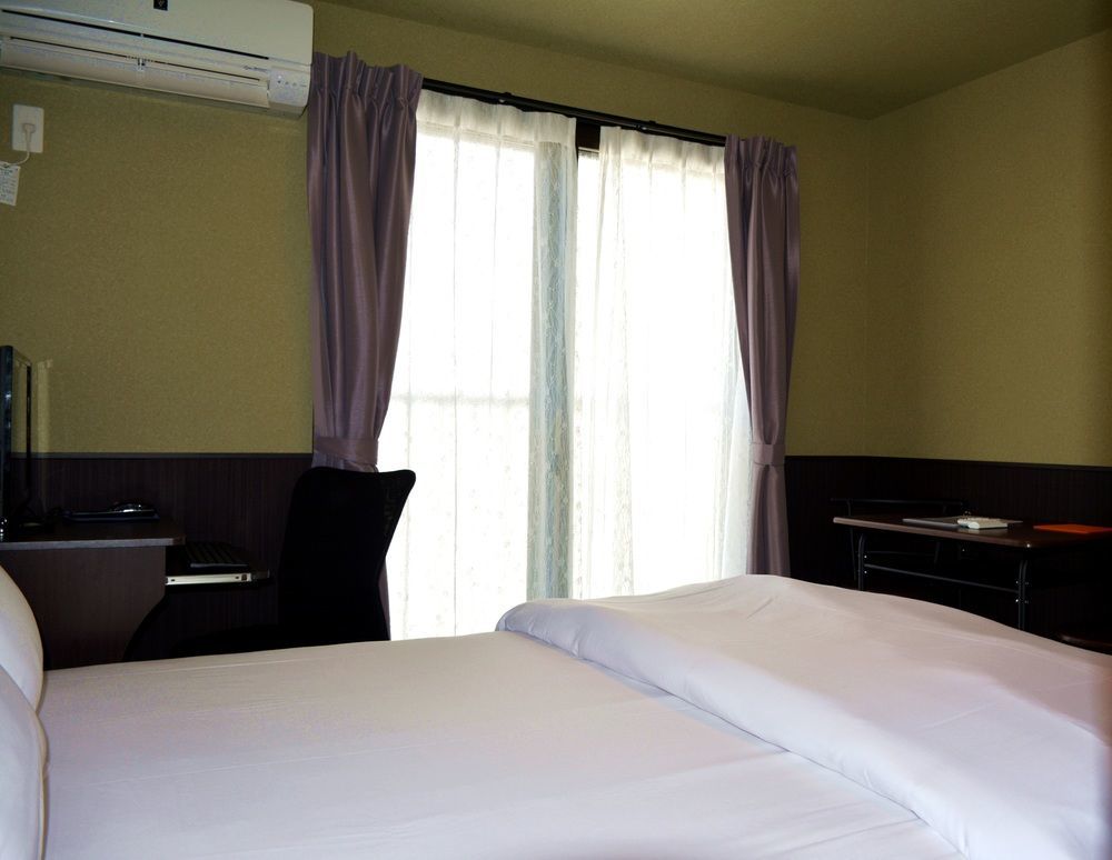 Oyo Musubi Nanajo Mibu Hotel