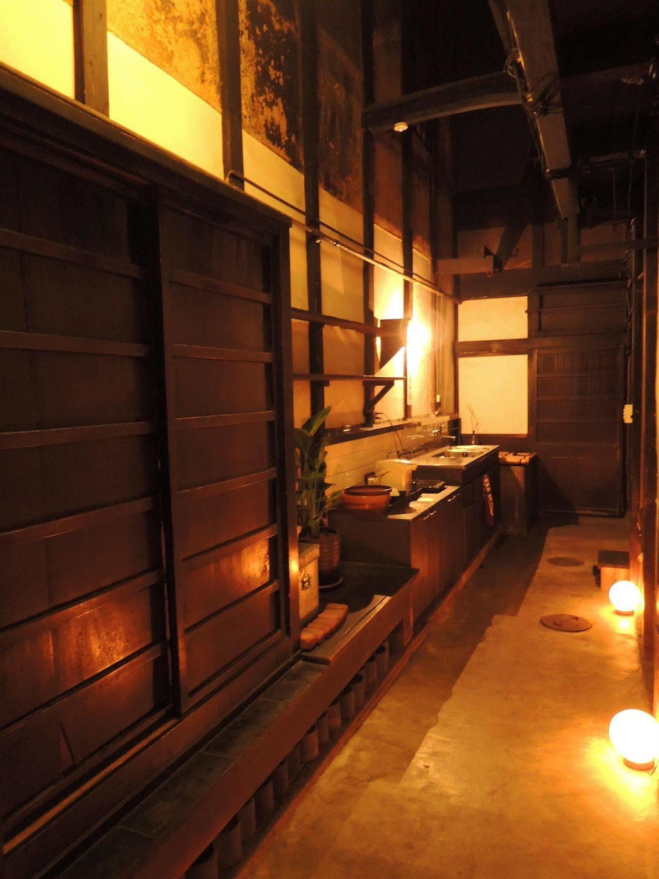 Hostel Sanjojuku Machiya *