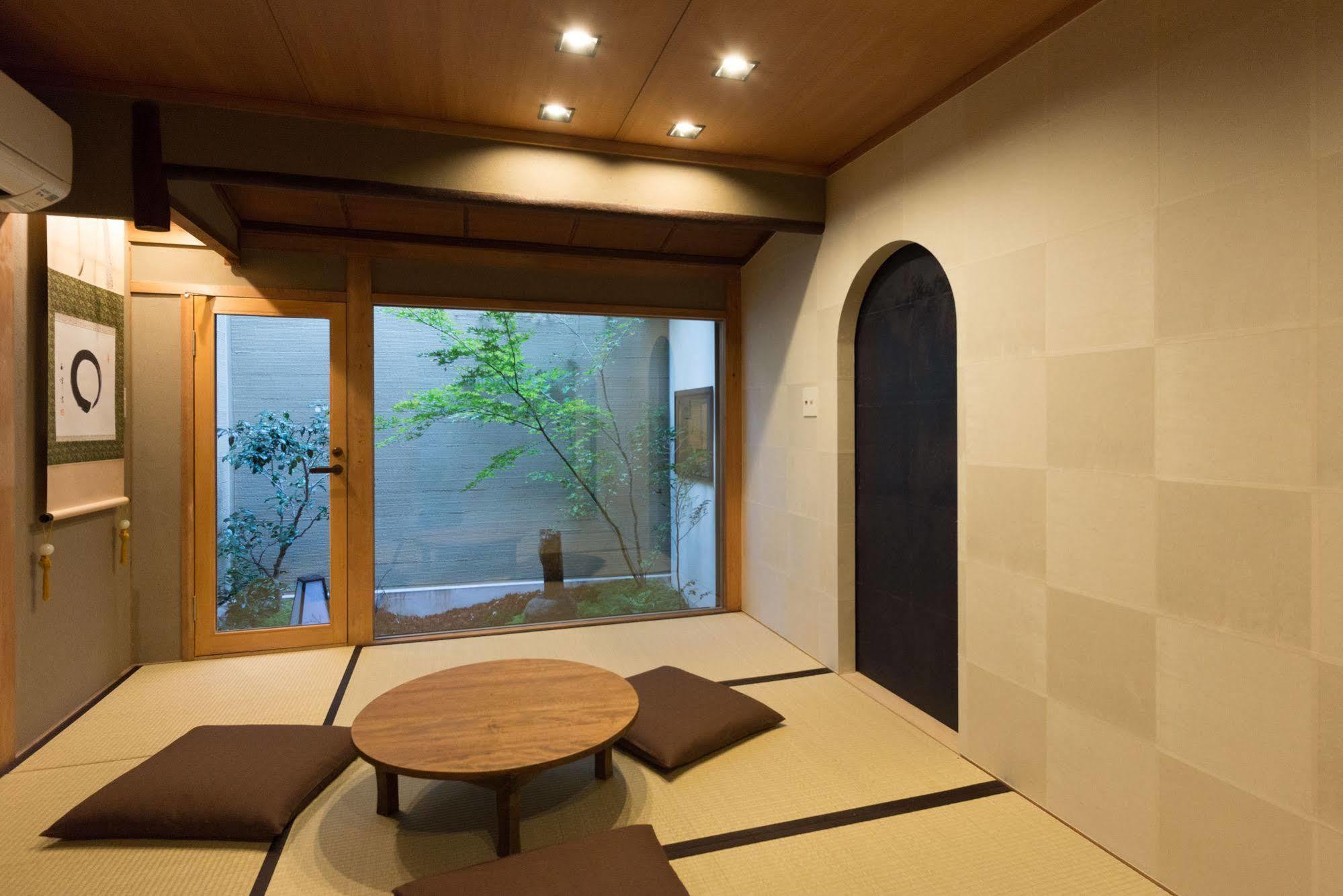 Inn 'Kakishibu-An' Machiya Holiday House 2*