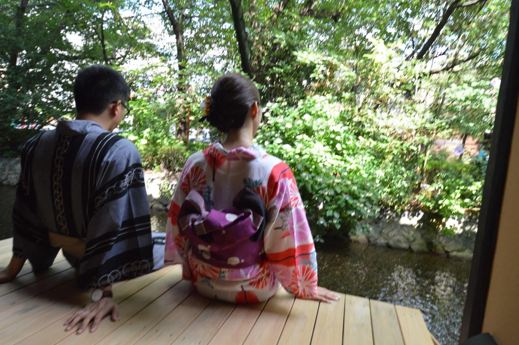 Rinn Shijo Takasegawa *