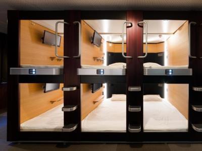 Capsule hotel Sauna & Capsule Rumor Plaza