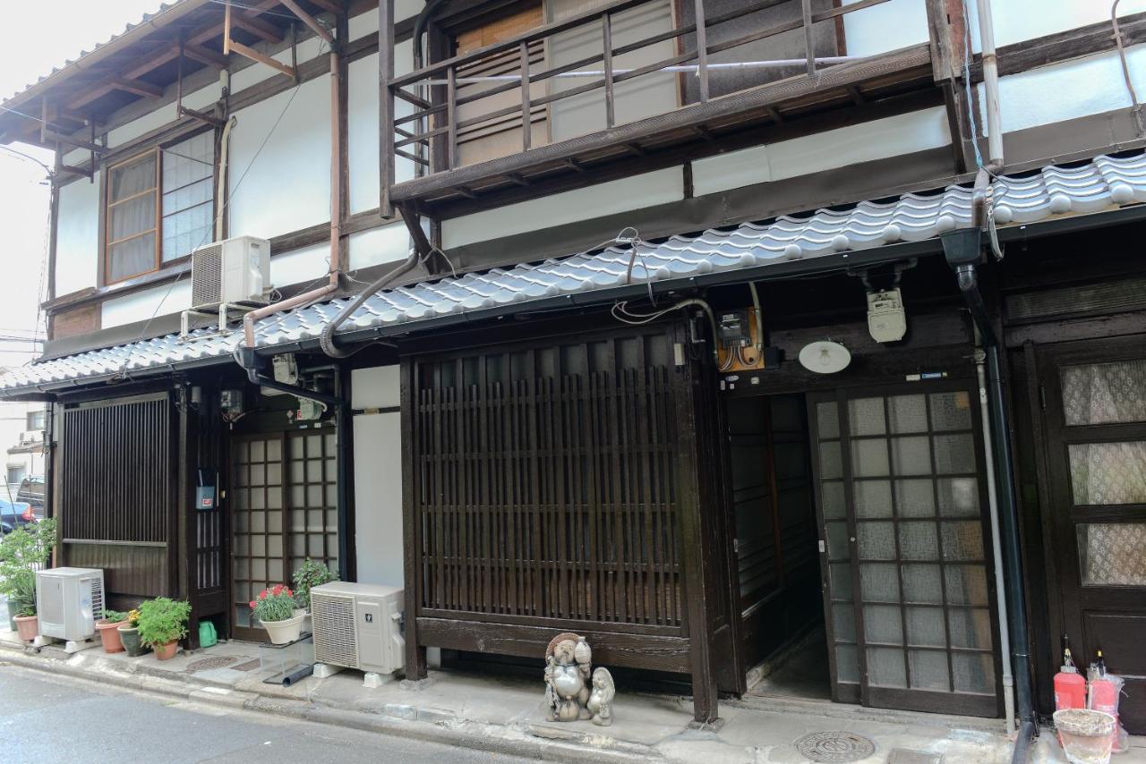 Nishioji Tanuki 西大路 狸 Holiday home Kyoto