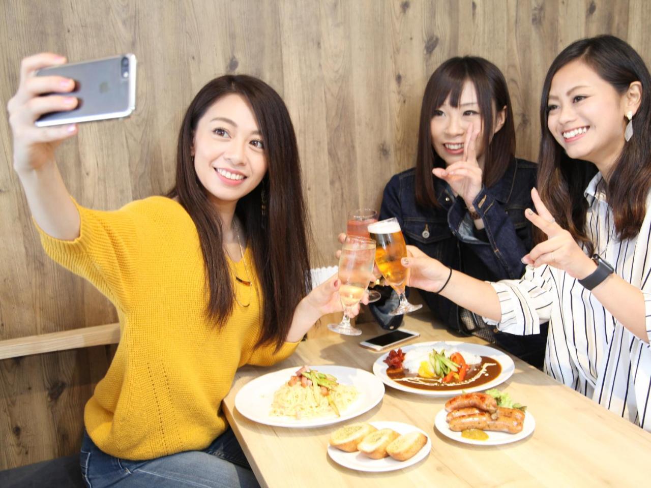 Smart Shizuku Ekimae Capsule hotel