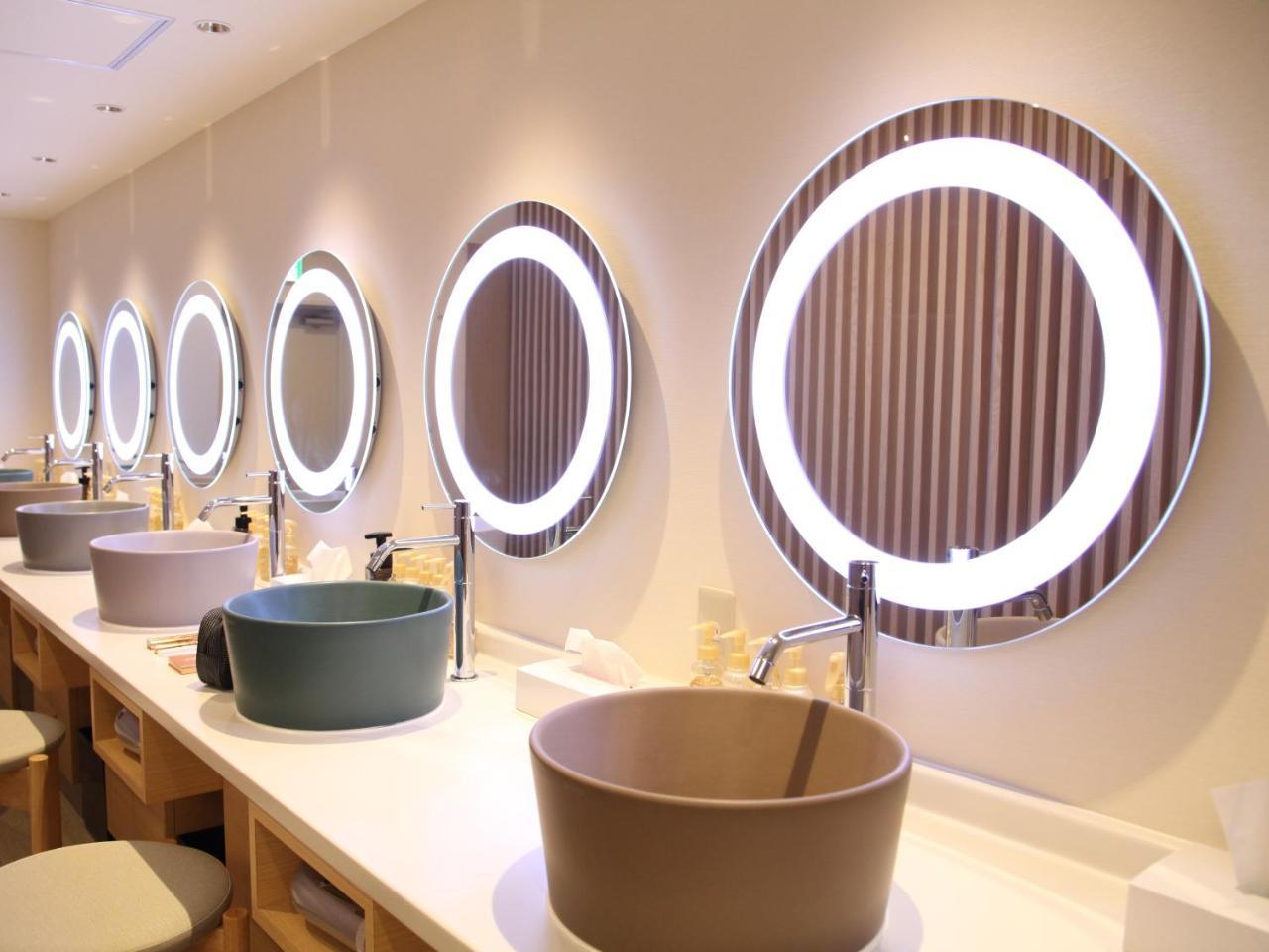 Smart Shizuku Ekimae Capsule hotel 2*