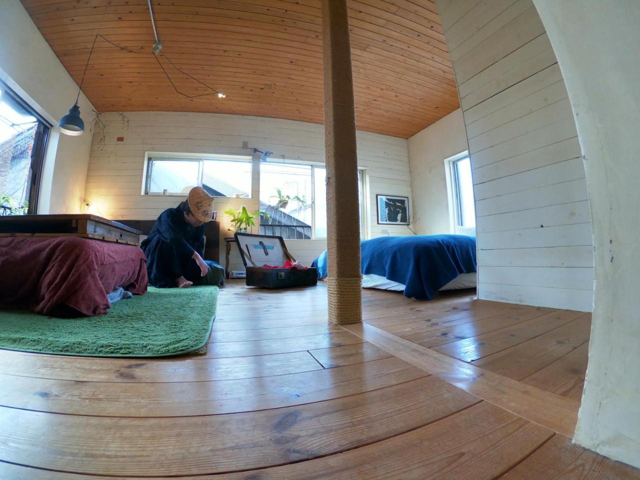 Corsage Guest house
