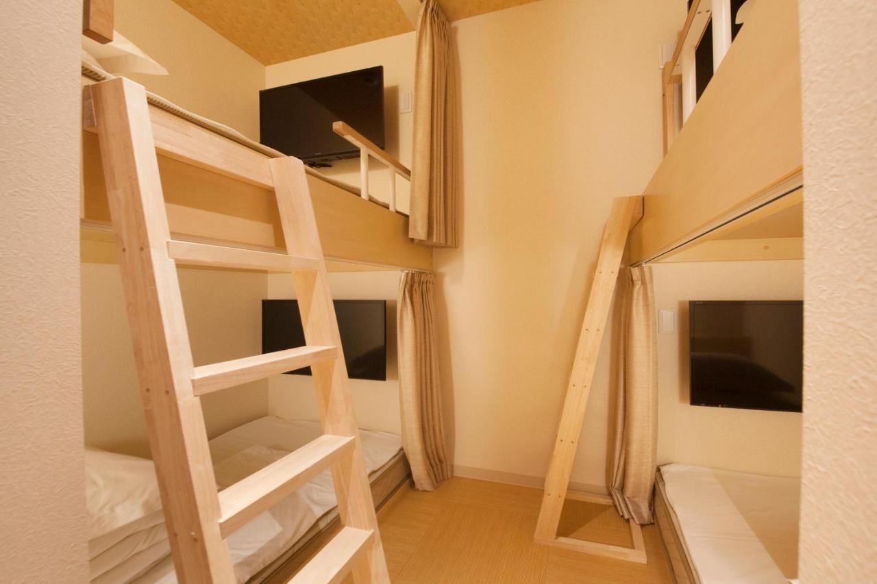 Capsule hotel Centurion & Kyoto