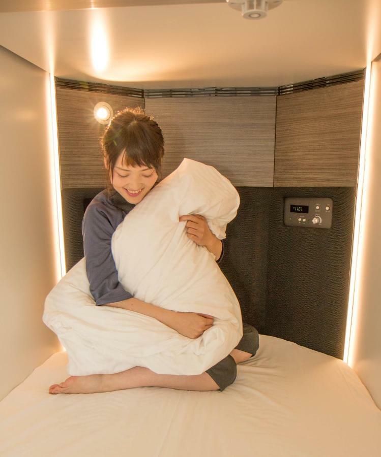 Capsule hotel Caphotel Kyoto