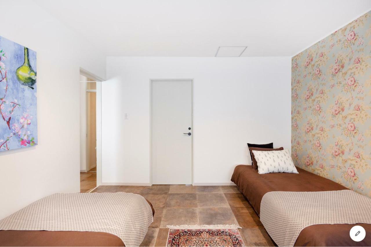 Guest house 8q Gojo Suites *