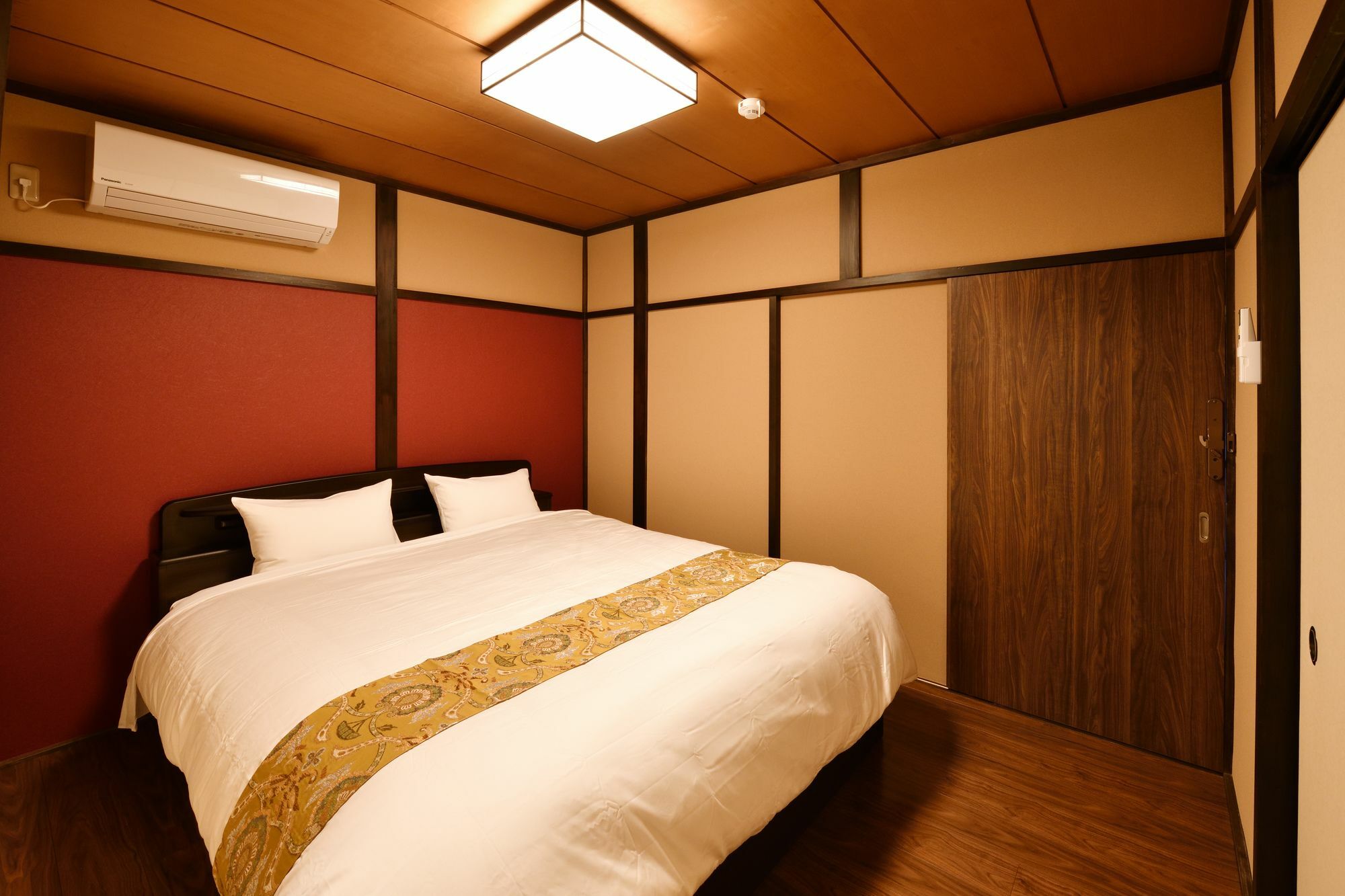 Tachibanaya Gion Rokuhara Guest house 3*