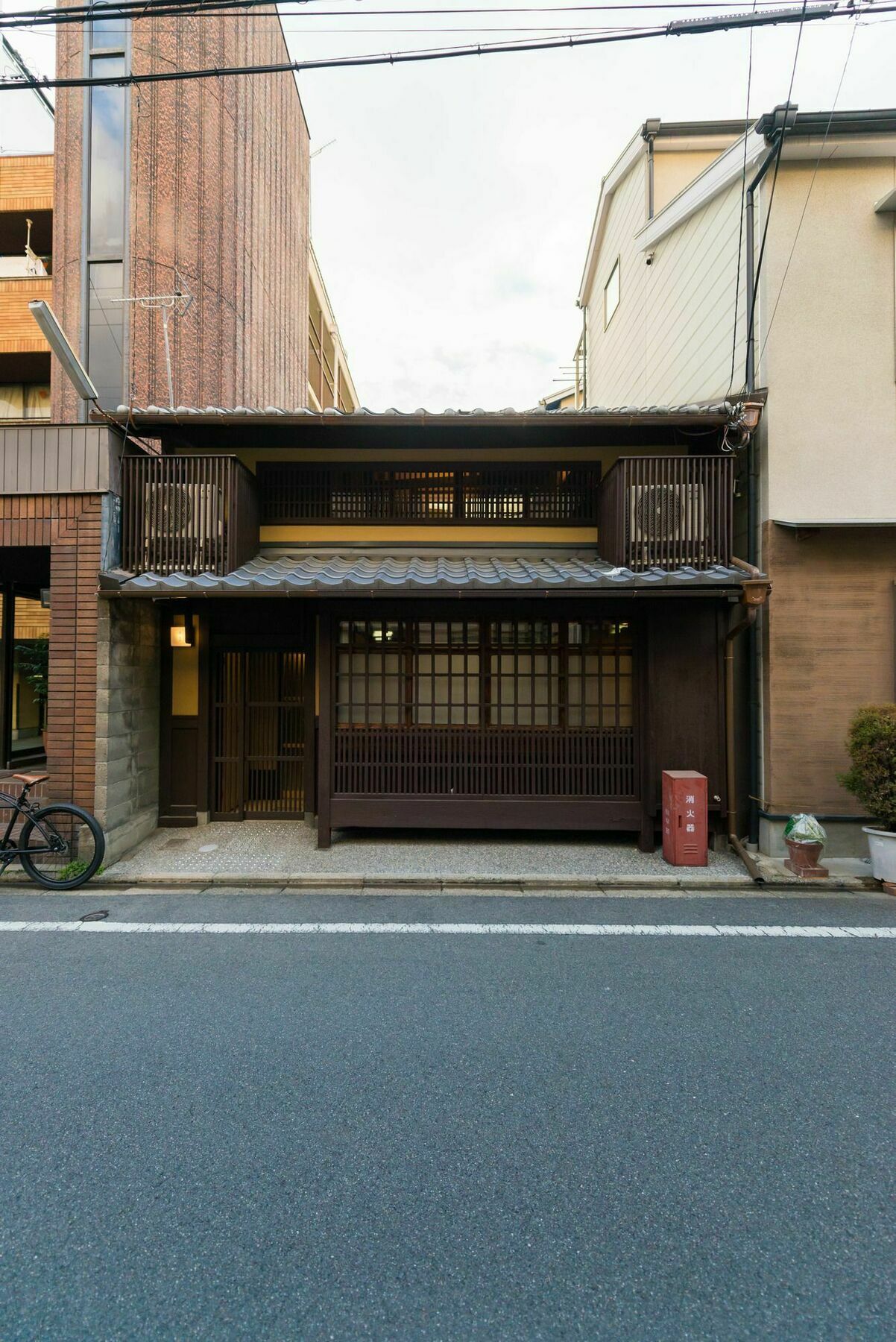 Kumomachiya Kazahaya *