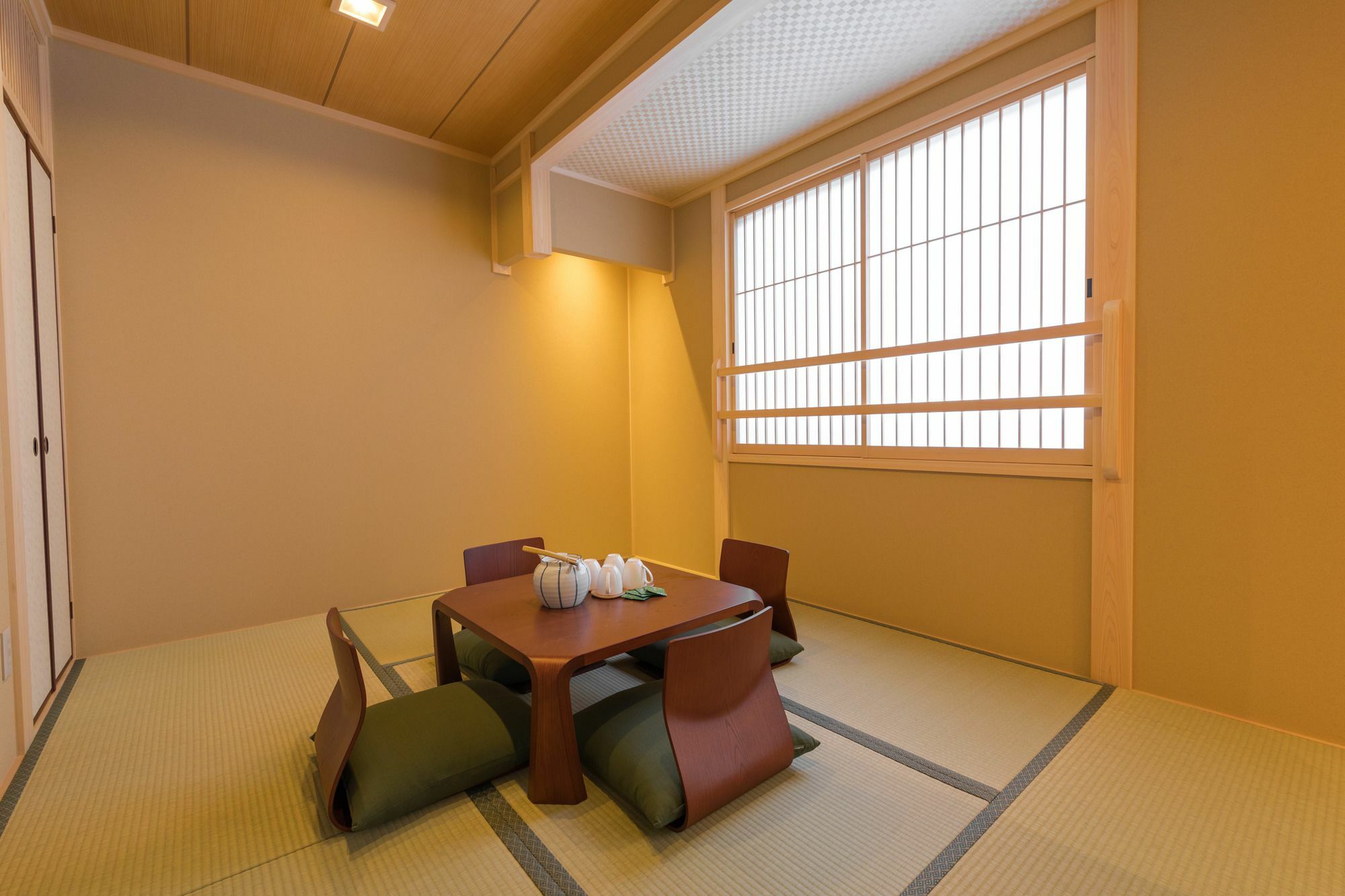 Grand Riverview Apartment Kyoto