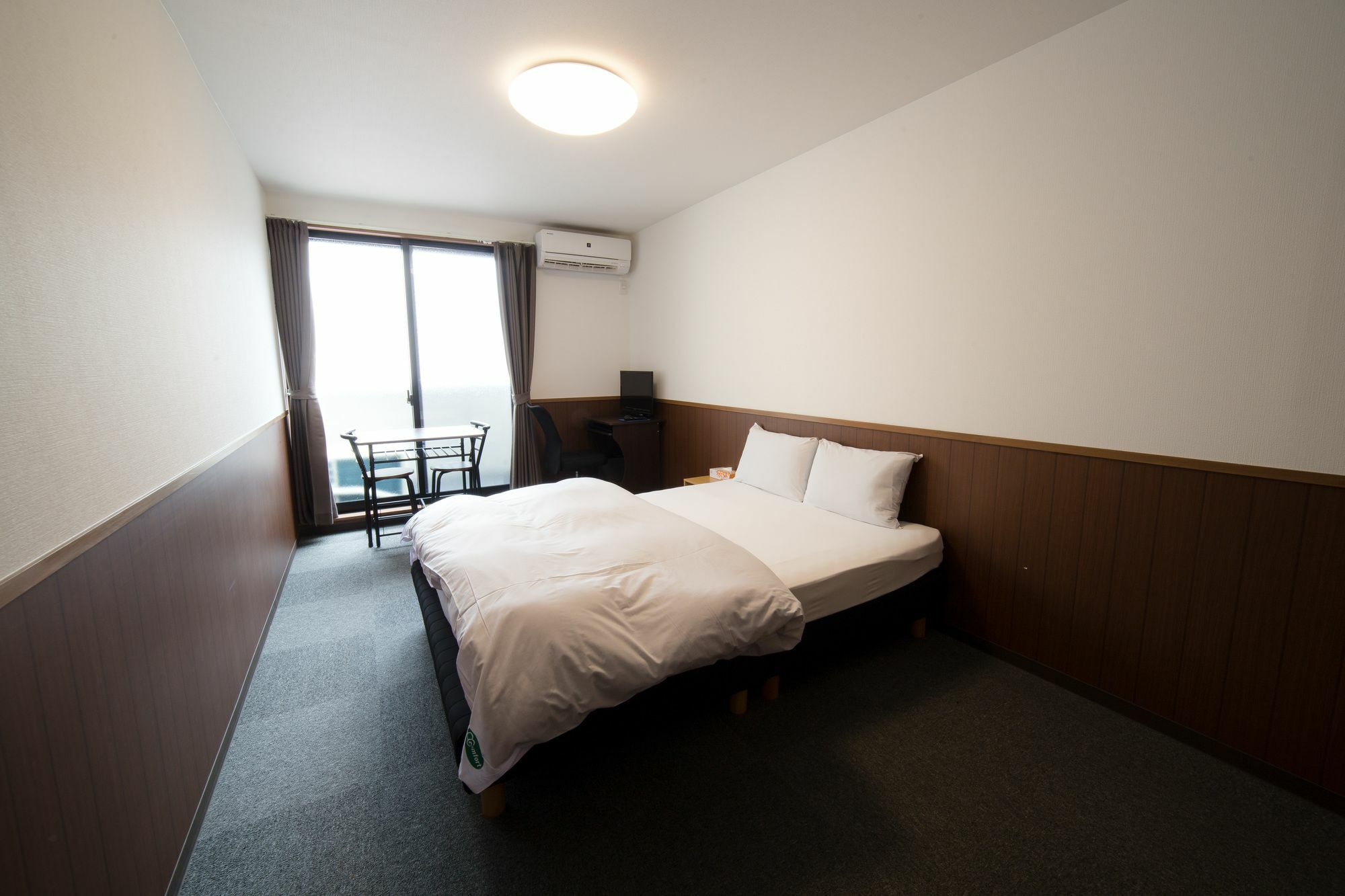 Holzbau Higashiyama Guest house Kyoto