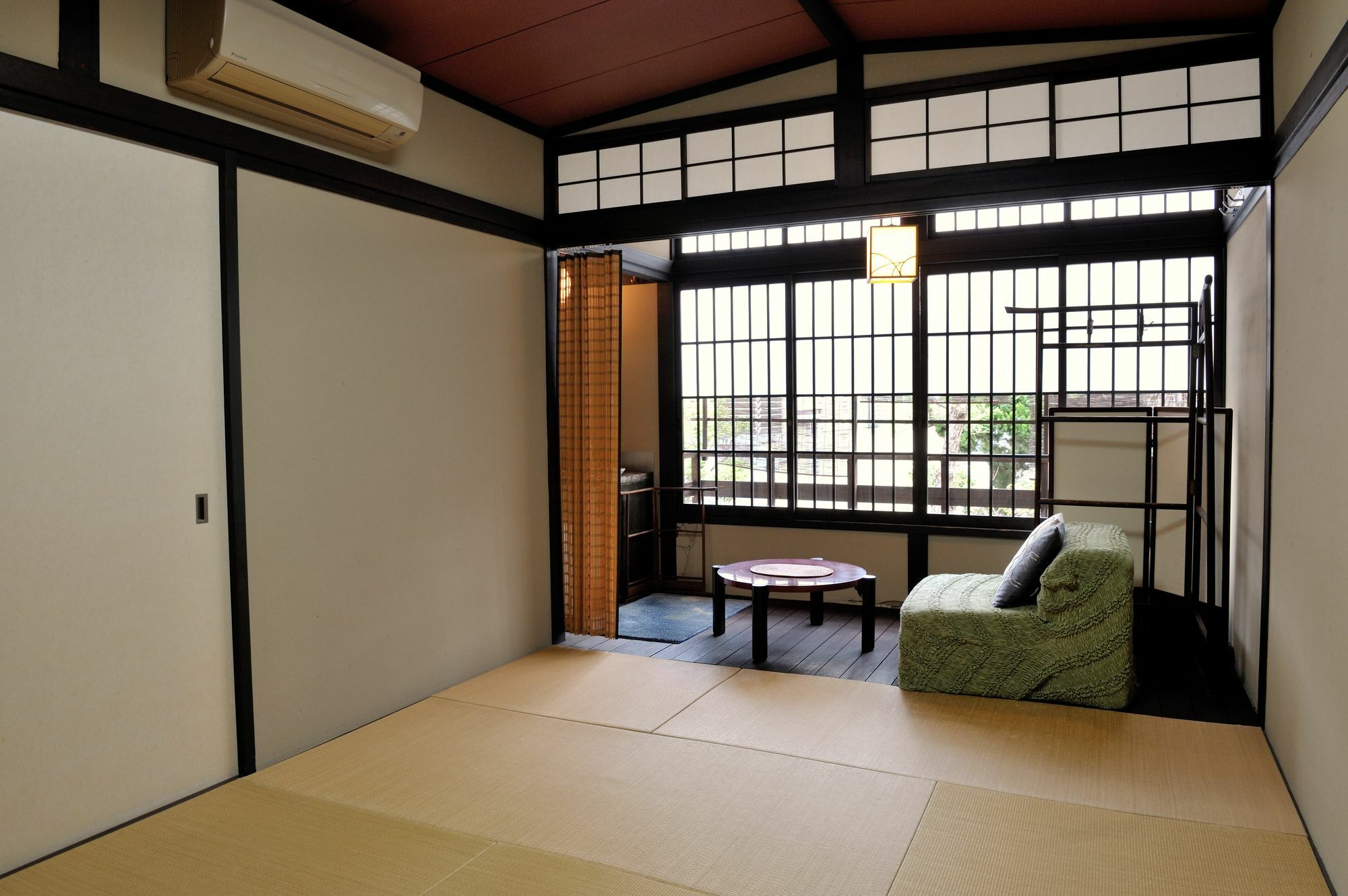 Yadoya Nishijinso Ryokan 3*