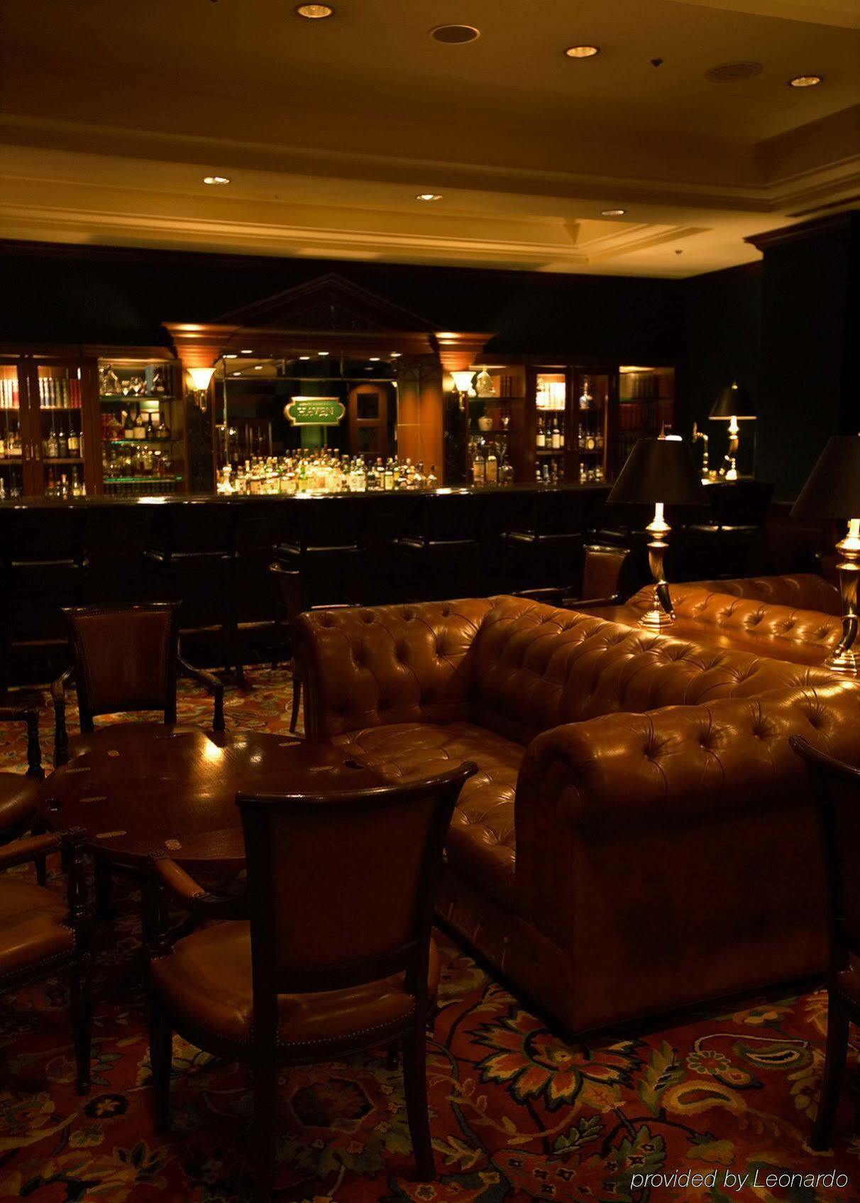 Royal & Hotel 4*