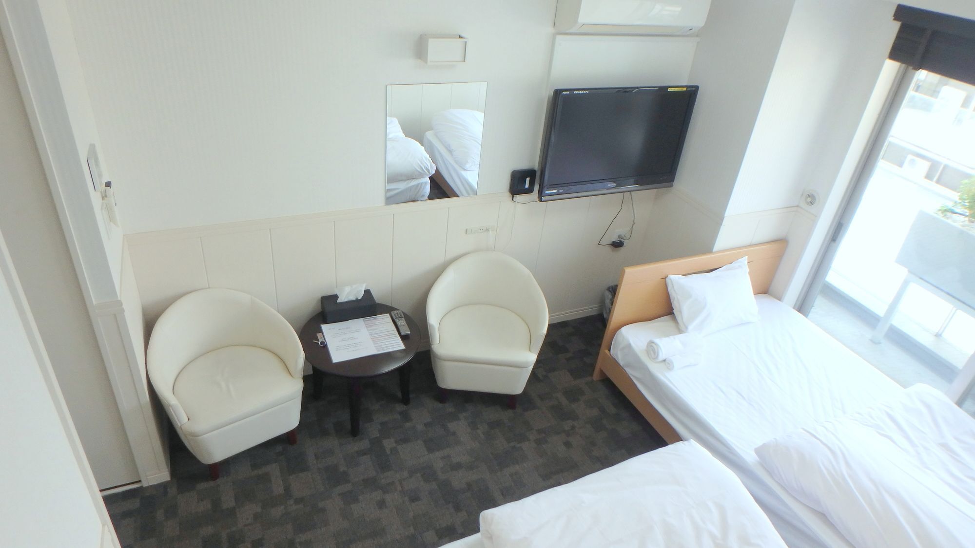 Elitz Shijokarasuma Apartment Kyoto